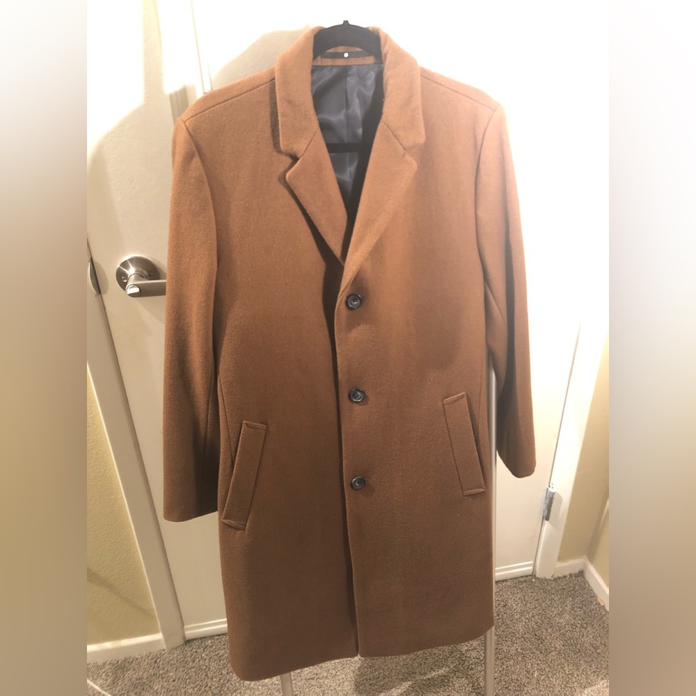 Lucky Brand warm caramel colored single-breasted topcoat, Men’s Small, Like New